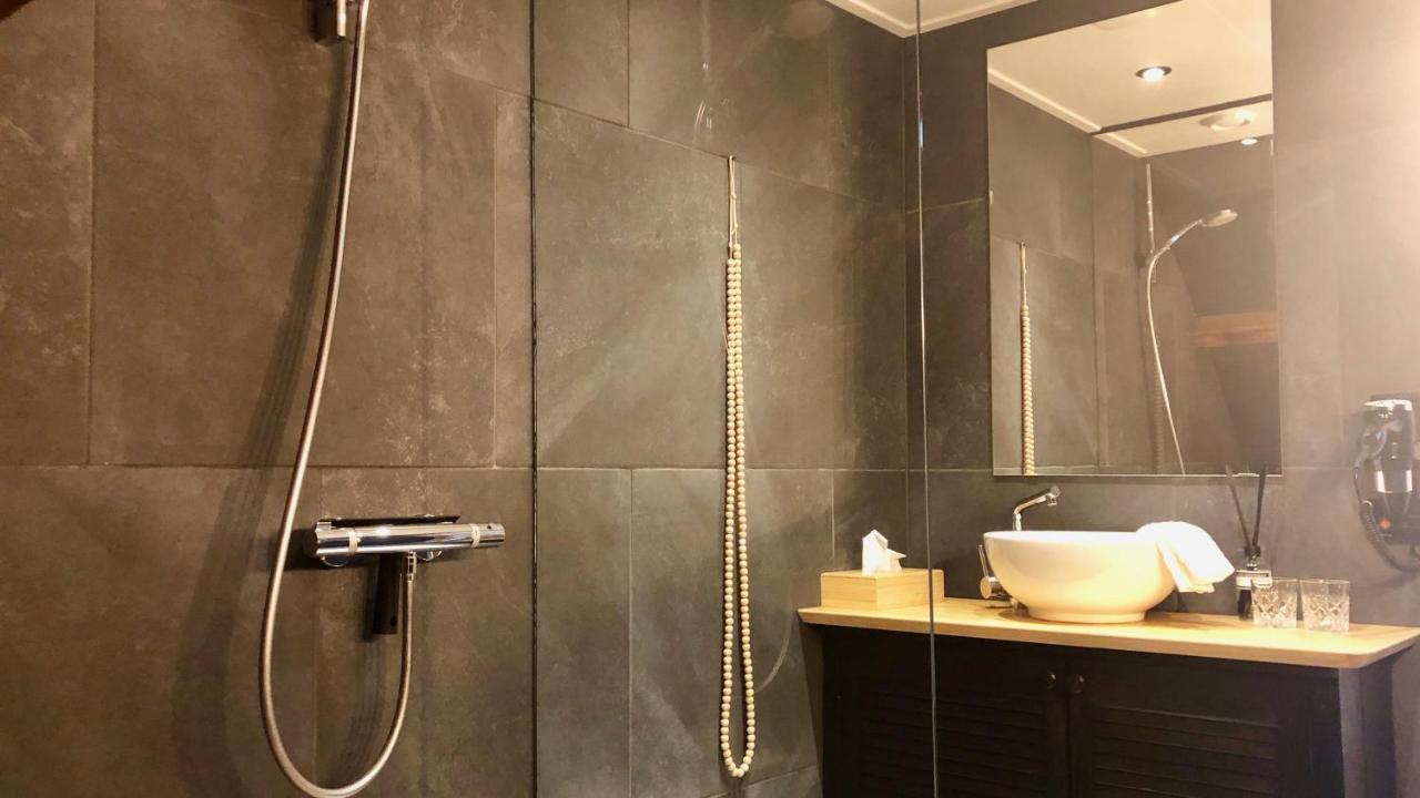Voorhuis Aan De Lek Bed & Breakfast Nieuw-Lekkerland Luaran gambar