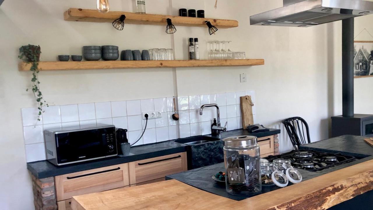 Voorhuis Aan De Lek Bed & Breakfast Nieuw-Lekkerland Luaran gambar